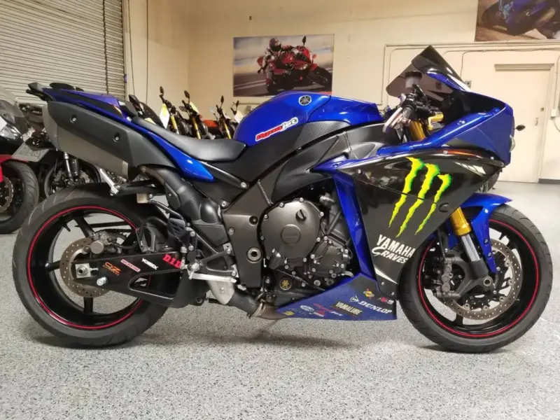 2012 Yamaha R1 Crossplane