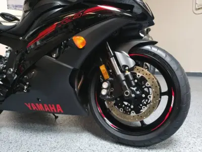 2015 Yamaha R6 RAVEN