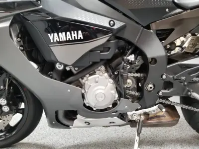 2016 Yamaha R1