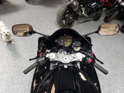 2011 Yamaha R1 Crossplane Raven
