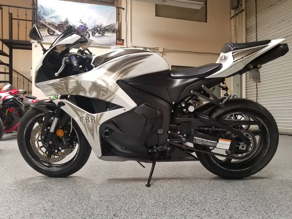 Honda cbr600rr 2009