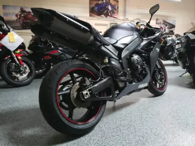 2007 Yamaha R1