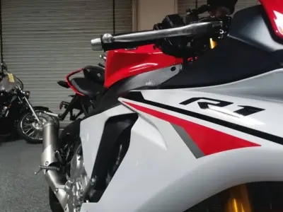 2015 Yamaha R1