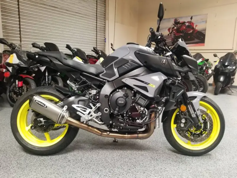2017 Yamaha FZ-10 FZ10 MT10 MT-10