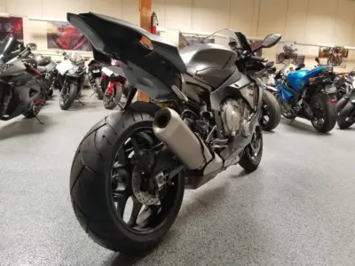 2016 Yamaha R1