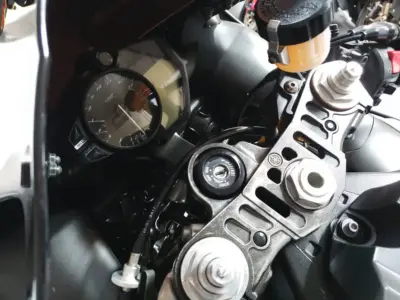 2013 Yamaha R1 Crossplane