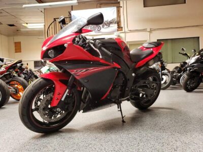 2013 Yamaha R1 Crossplane