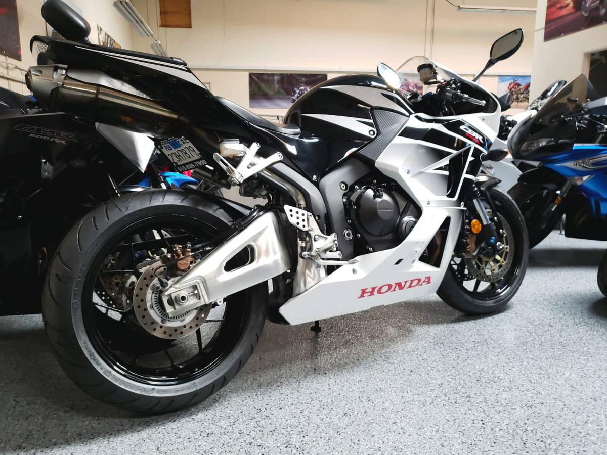 Honda CBR 600 2019