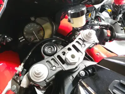 2013 Yamaha R1 Crossplane