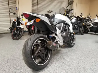 2013 HONDA CB1000R