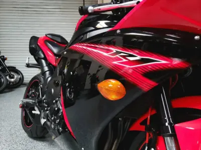 2013 Yamaha R1 Crossplane