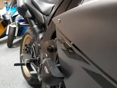 2014 Yamaha R1 Crossplane