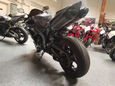 2007 Yamaha R1