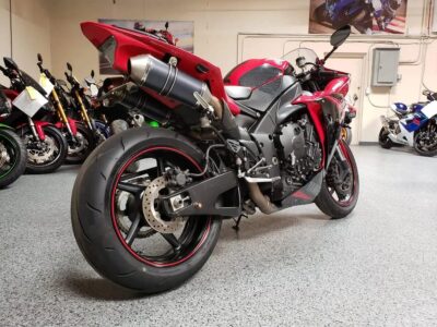 2013 Yamaha R1 Crossplane