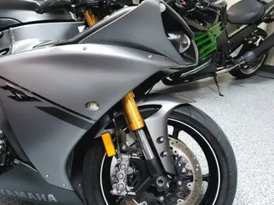 2013 Yamaha R1 Crossplane