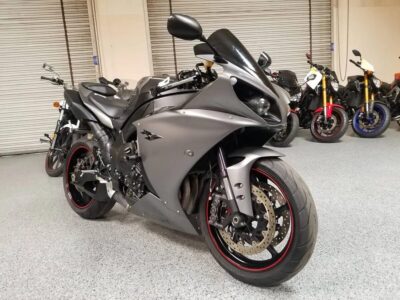 2013 Yamaha R1 Crossplane