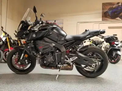 2017 Yamaha FZ-10 FZ10 MT10 MT-10