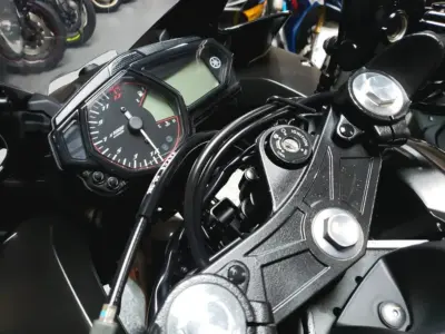 2015 Yamaha R3