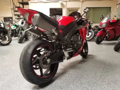2014 Yamaha R1 Crossplane
