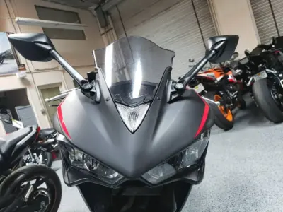 2017 Yamaha R3