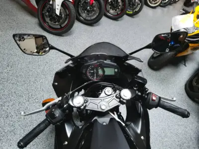 2015 Yamaha R3