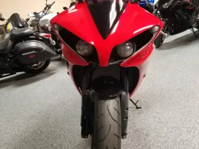 2014 Yamaha R1 Crossplane