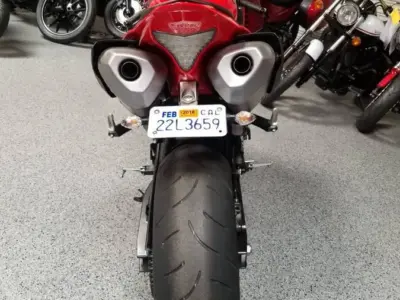 2014 Yamaha R1 Crossplane