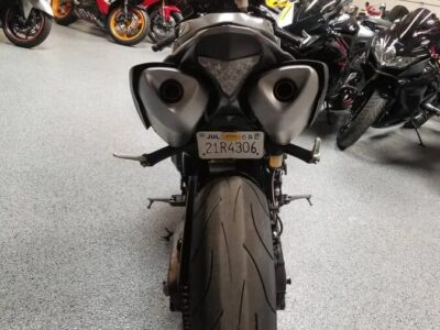 2013 Yamaha R1 Crossplane
