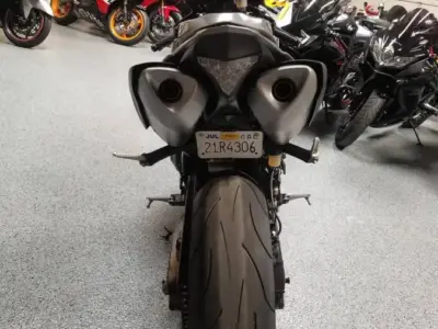 2013 Yamaha R1 Crossplane