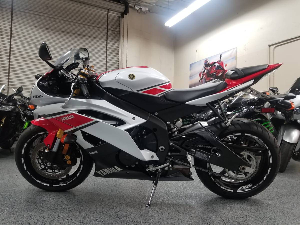 2012 Yamaha R6 WGP 50th anniversary edition - 8000 Miles | AK Motors