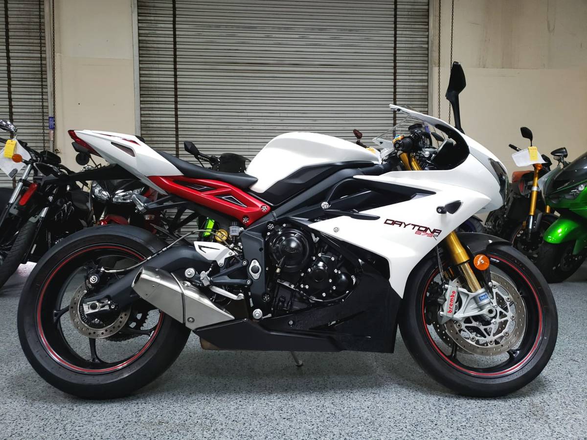 2014 Triumph Daytona 675R | AK Motors