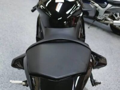 2015 Yamaha R6 RAVEN (300 miles)