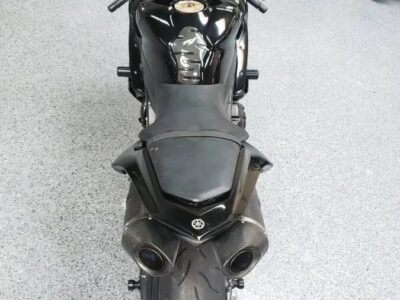 2008 Yamaha R1 RAVEN