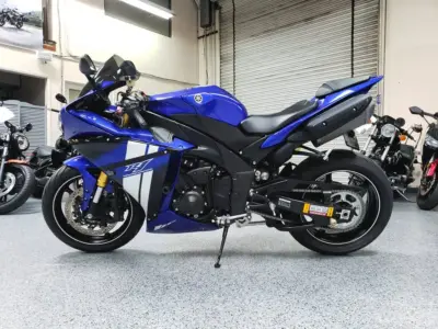 2012 Yamaha R1 Crossplane
