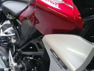 2019 HONDA CB300R