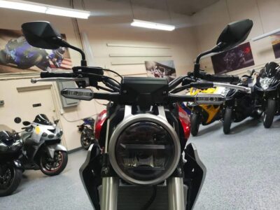 2019 HONDA CB300R