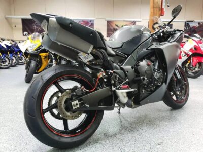 2013 Yamaha R1 Crossplane