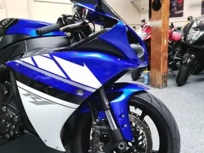 2011 Yamaha R1 Crossplane