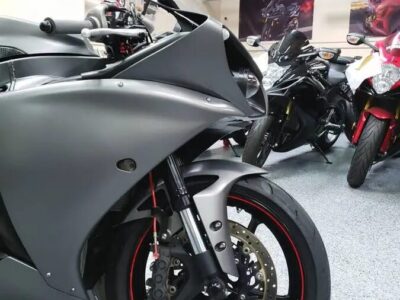 2013 Yamaha R1 Crossplane