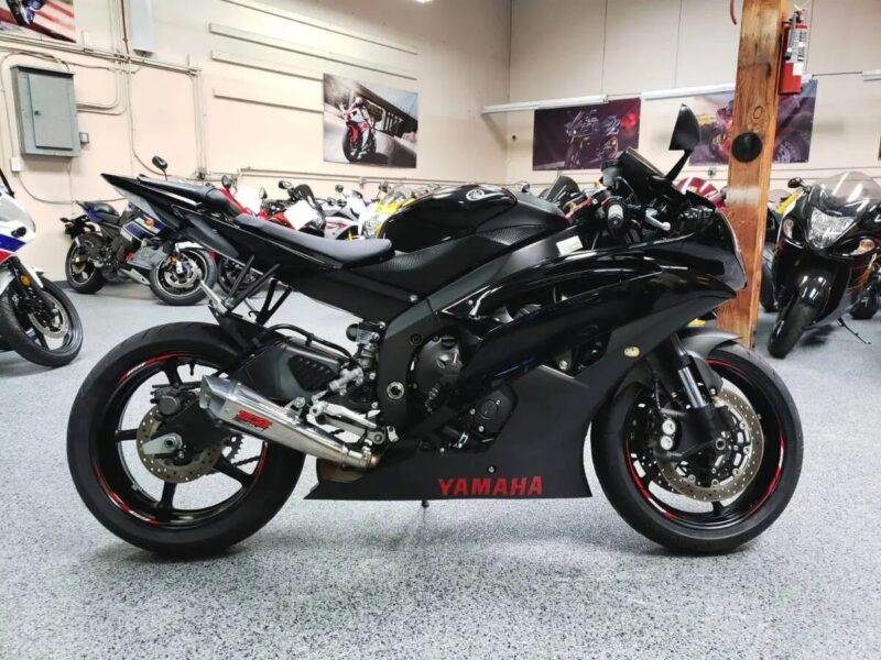 2015 Yamaha R6 RAVEN