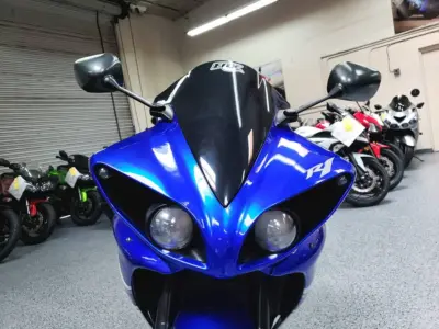 2011 Yamaha R1 Crossplane