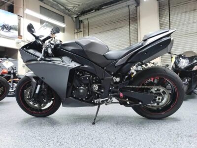 2013 Yamaha R1 Crossplane