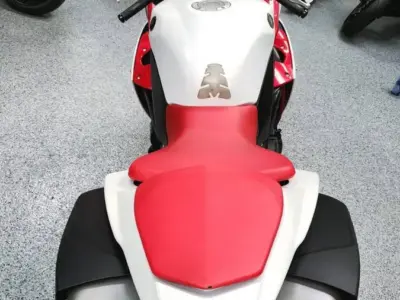 2009 Yamaha R1 Crossplane