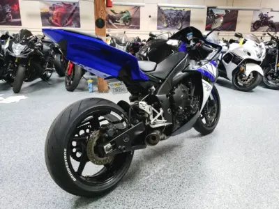 2011 Yamaha R1 Crossplane
