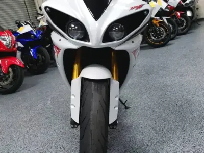 2009 Yamaha R1 Crossplane