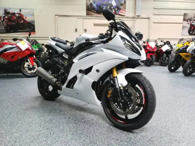 2015 Yamaha R6