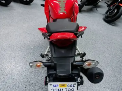 2015 Honda CBR300R
