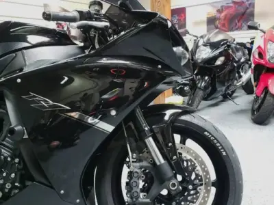 2012 Yamaha R1 Crossplane