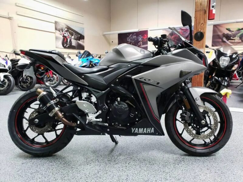 2016 Yamaha R3