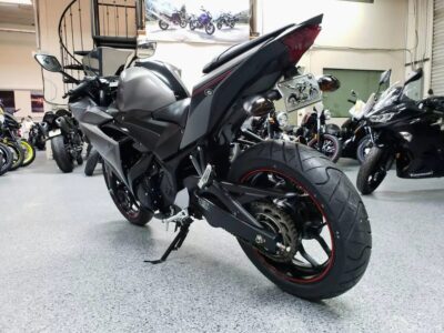 2016 Yamaha R3